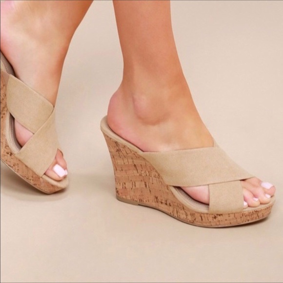 Charles David Latrice Cork Wedge Heel Nude Sandals - Picture 3 of 7